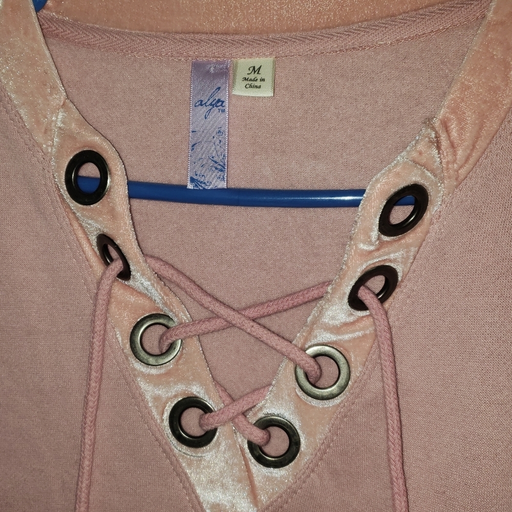 Misses sz M Alya Pink sweater shirt Cute Style Laces up EUC - Picture 2 of 5